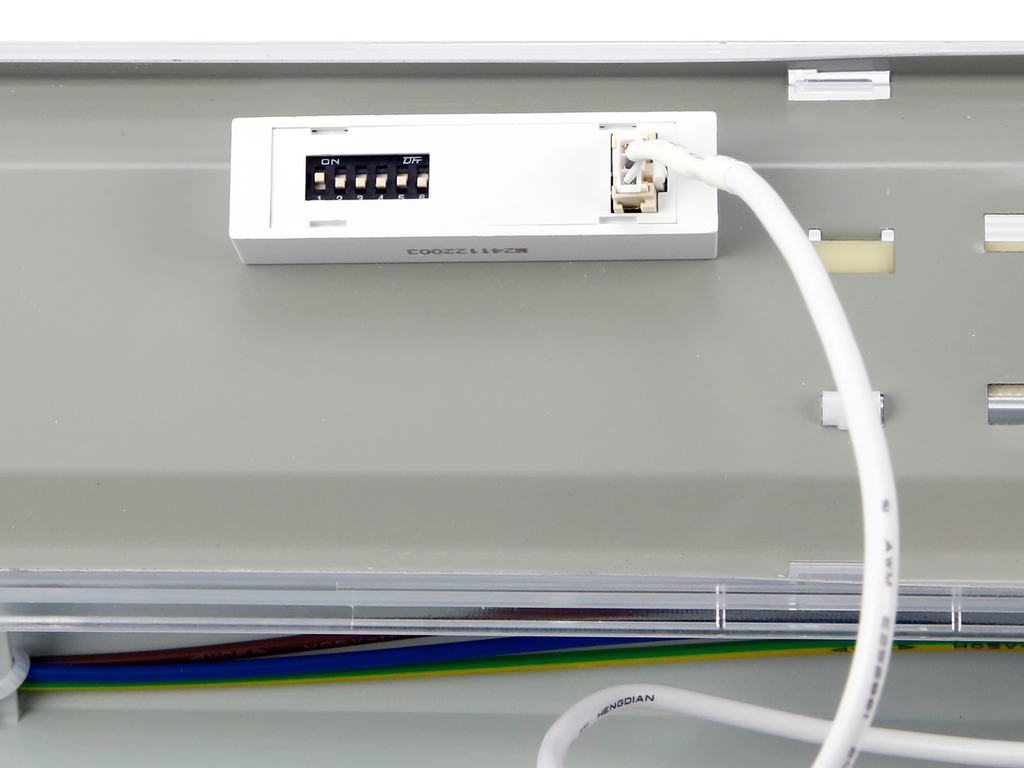 Hermetische armatuur RANGER 3CCT 3K/4K/5K 10-40W 6000lm IP66 120cm grijs PRIME bewegingssensor MV noodmodule LAW 3h AT