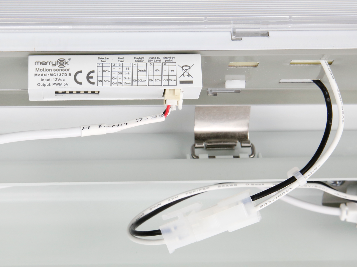 Hermetische armatuur RANGER 3CCT (3/4/5K) 10-40W 6000lm IP66 120cm grijs PRIME bewegingssensor MV