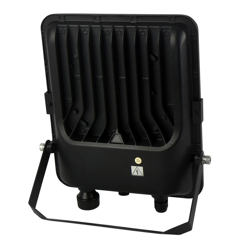 FLOODLIGHT 3CCT (3K/4K/5K) 100W 14000lm 120° IP66 PRIME