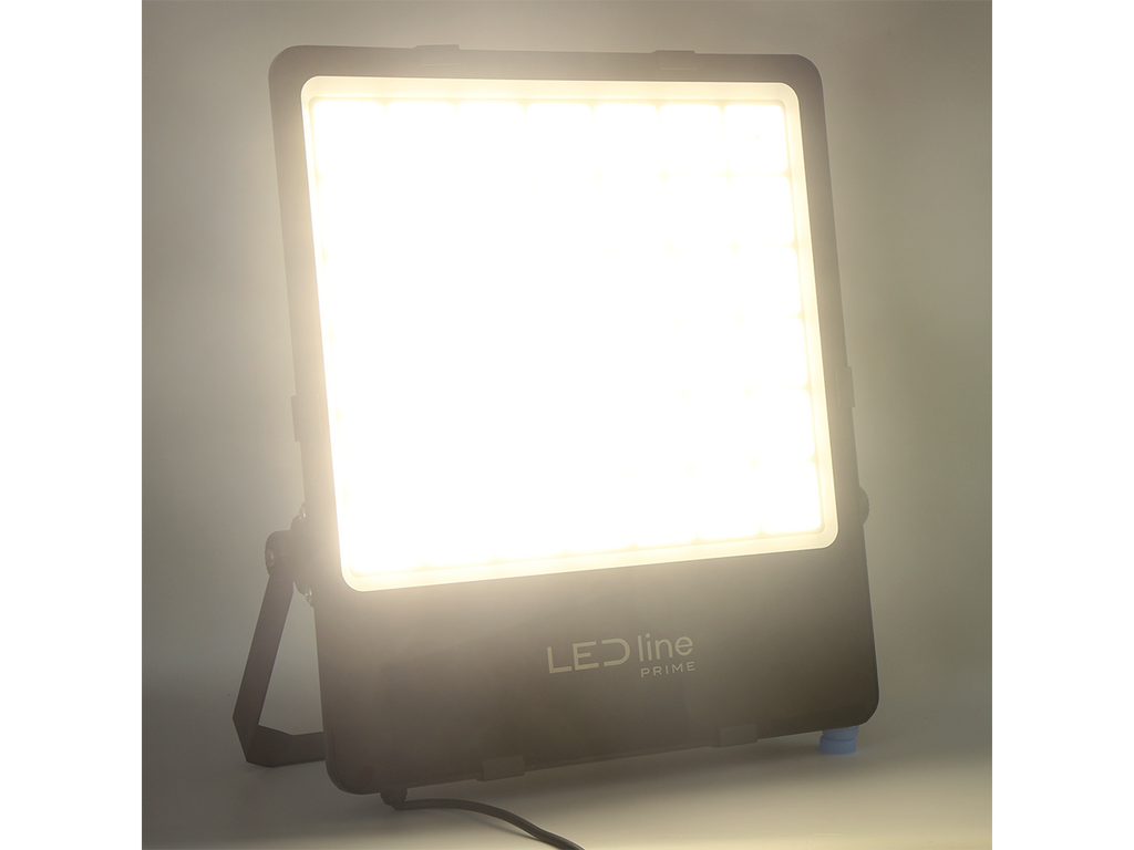 FLOODLIGHT 4000K 600W 84000lm T2 IP66 PRIME